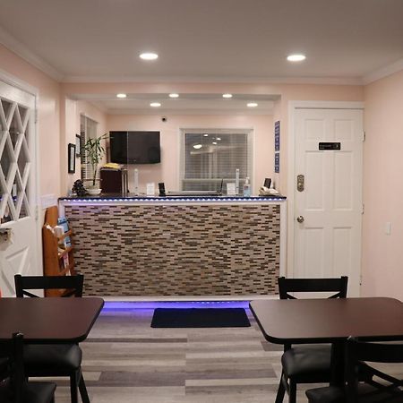 Elite Inn Moosup Dış mekan fotoğraf